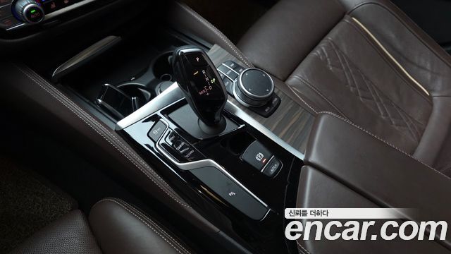 BMW 5-Series 530i Luxury Plus