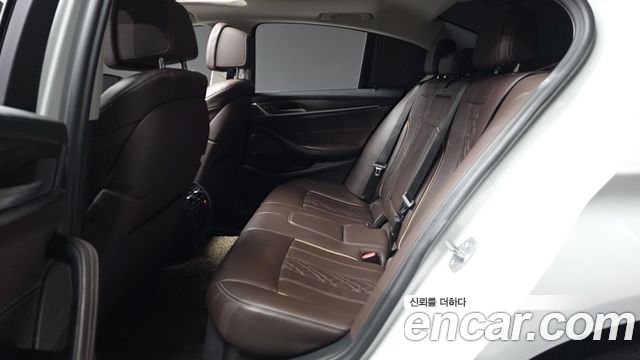 BMW 5-Series 530i Luxury Plus