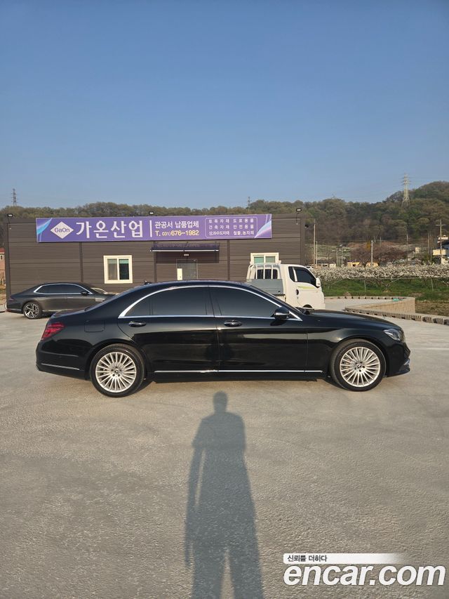 Mercedes-Benz S-Class S350L