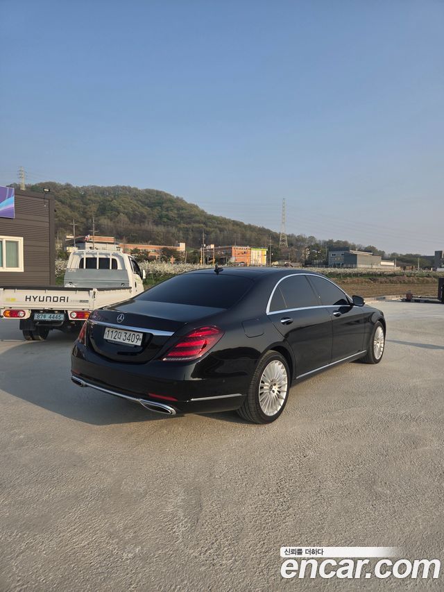 Mercedes-Benz S-Class S350L