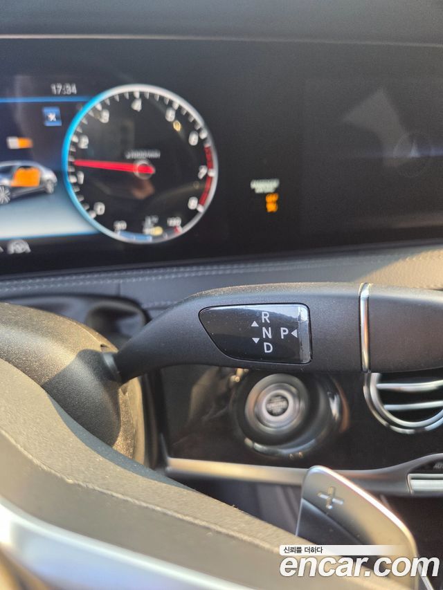 Mercedes-Benz S-Class S350L