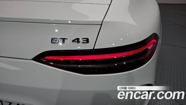 Mercedes-Benz AMG GT 4Door 43 4MATIC+