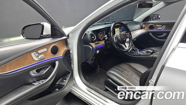 Mercedes-Benz E-Class E220d 4MATIC Exclusive