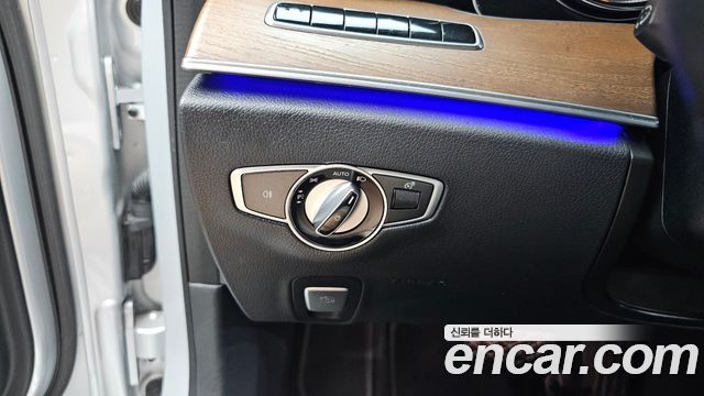 Mercedes-Benz E-Class E220d 4MATIC Exclusive