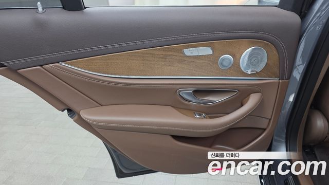 Mercedes-Benz E-Class E300e Exclusive
