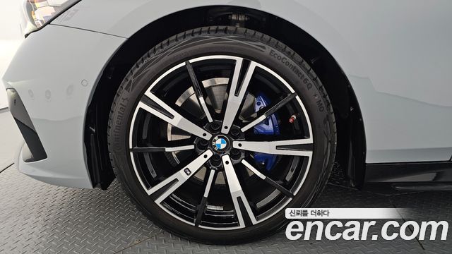 BMW 5-Series 530i xDrive M Sport