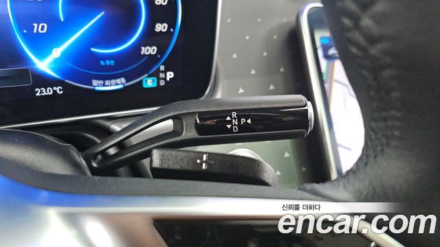 Mercedes-Benz EQE EQE350+