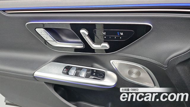 Mercedes-Benz EQE EQE350+