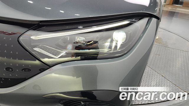 Mercedes-Benz EQE EQE350+