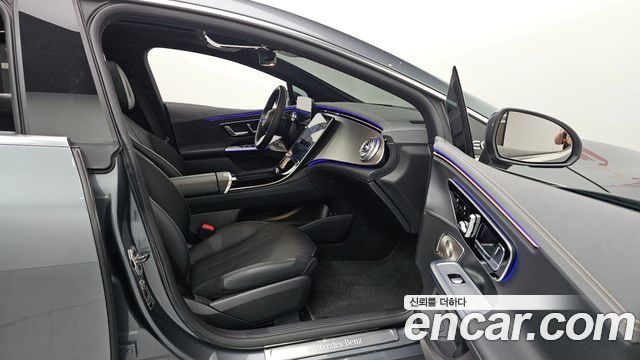 Mercedes-Benz EQE EQE350+