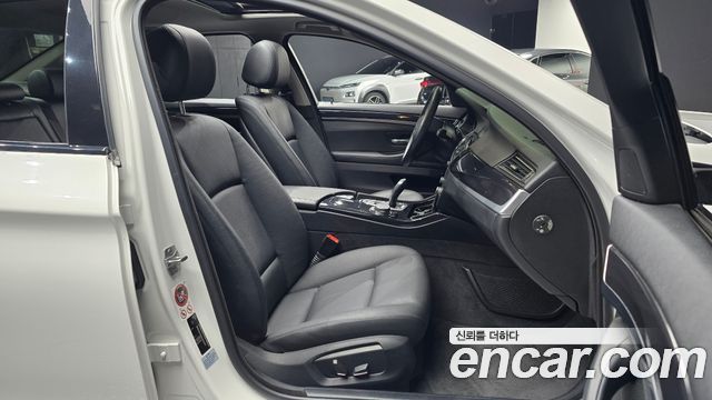BMW 5-Series 520d M Aero Dynamic