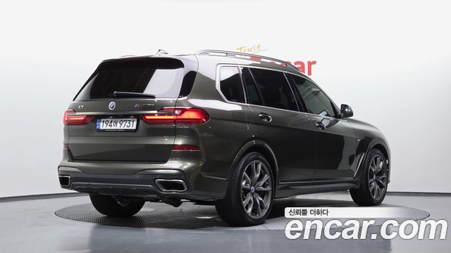 BMW X7 M50i 6STR