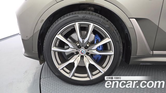 BMW X7 M50i 6STR