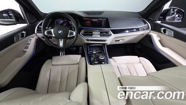 BMW X7 M50i 6STR