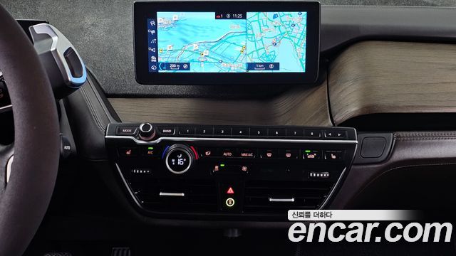 BMW i3 SOL+