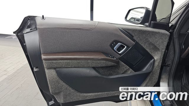 BMW i3 SOL+