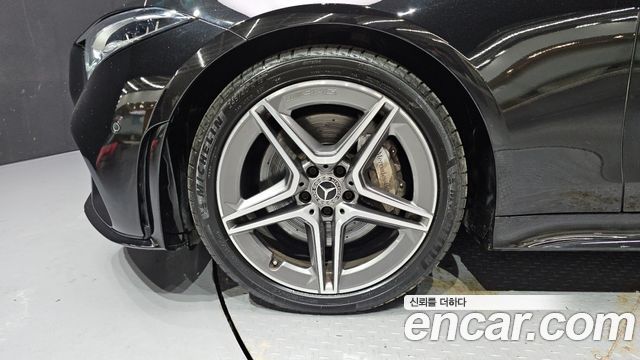 Mercedes-Benz CLS-Class CLS300d AMG Line