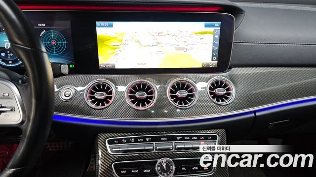 Mercedes-Benz CLS-Class CLS300d AMG Line