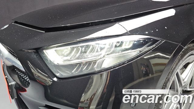Mercedes-Benz CLS-Class CLS300d AMG Line