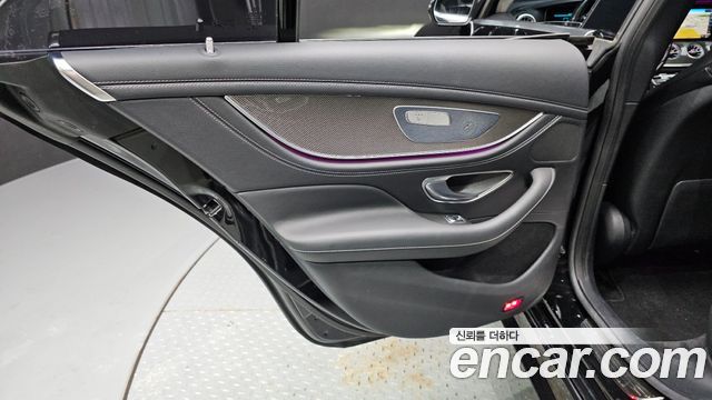 Mercedes-Benz CLS-Class CLS300d AMG Line