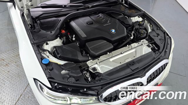 BMW 3-Series 330i M Sport