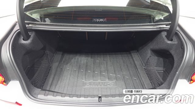 BMW 3-Series 330i M Sport