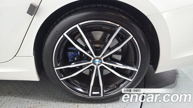 BMW 3-Series 330i M Sport