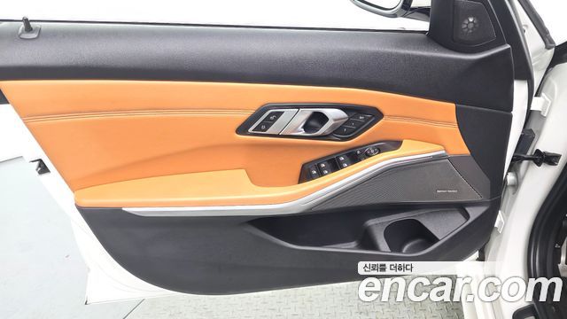 BMW 3-Series 330i M Sport