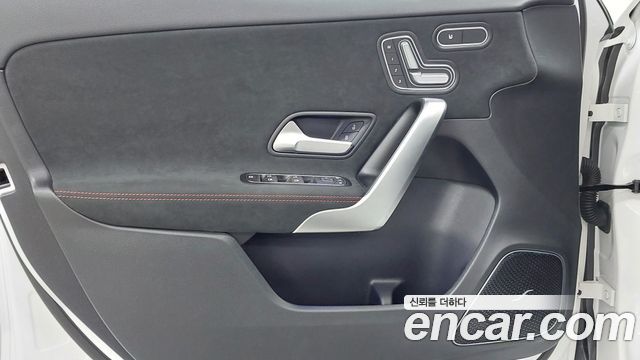 Mercedes-Benz A-Class AMG A45 4MAITC+ Hatchback