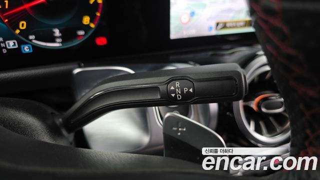 Mercedes-Benz GLB-Class AMG GLB35 4MATIC