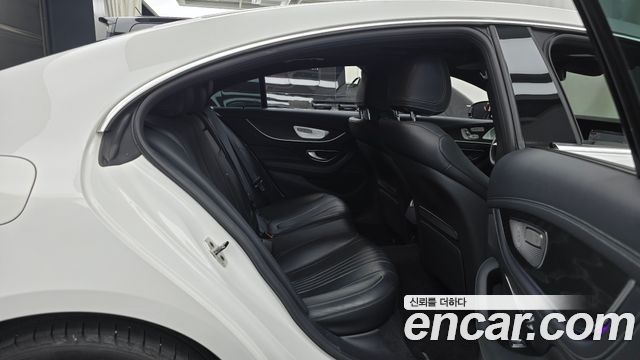 Mercedes-Benz CLS-Class CLS300d 4MATIC
