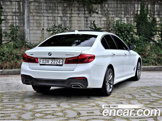 BMW 5-Series 520d xDrive M Sport Package Plus