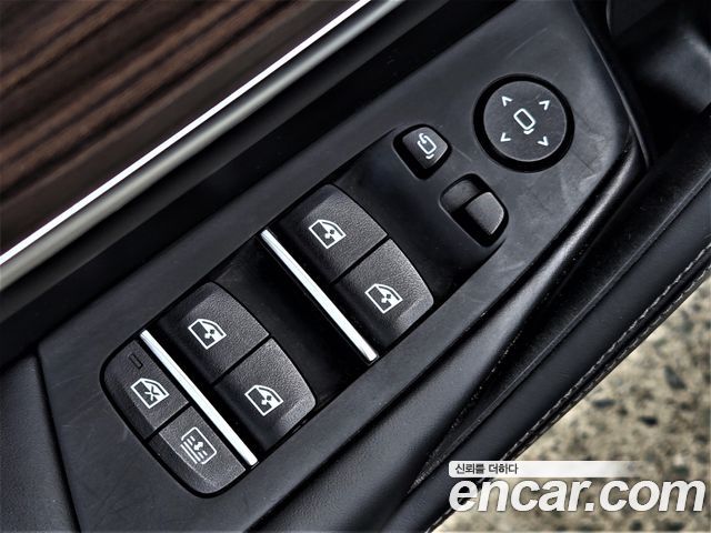 BMW 5-Series 520d xDrive M Sport Package Plus