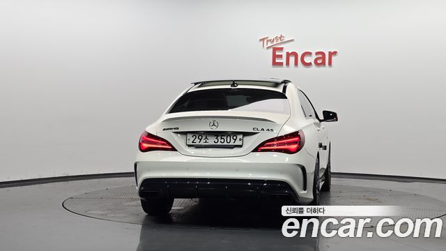Mercedes-Benz CLA-Class CLA45 AMG 4MATIC
