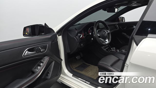Mercedes-Benz CLA-Class CLA45 AMG 4MATIC