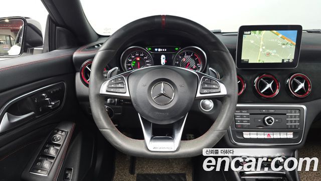 Mercedes-Benz CLA-Class CLA45 AMG 4MATIC