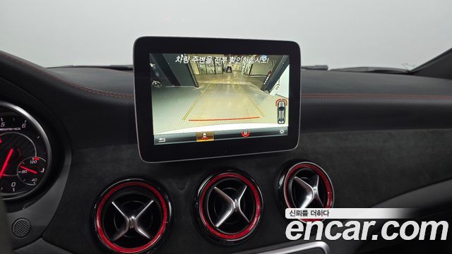 Mercedes-Benz CLA-Class CLA45 AMG 4MATIC