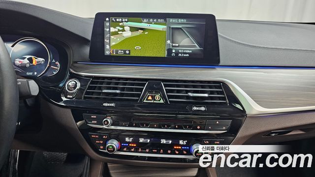 BMW 5-Series 530i xDrive Luxury Plus