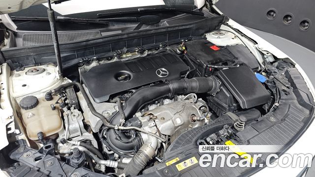 Mercedes-Benz GLB-Class GLB250 4MATIC