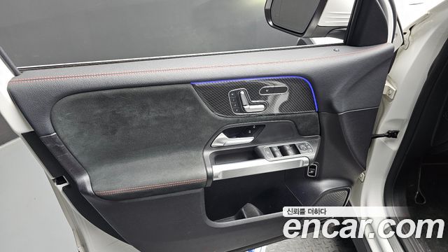 Mercedes-Benz GLB-Class GLB250 4MATIC