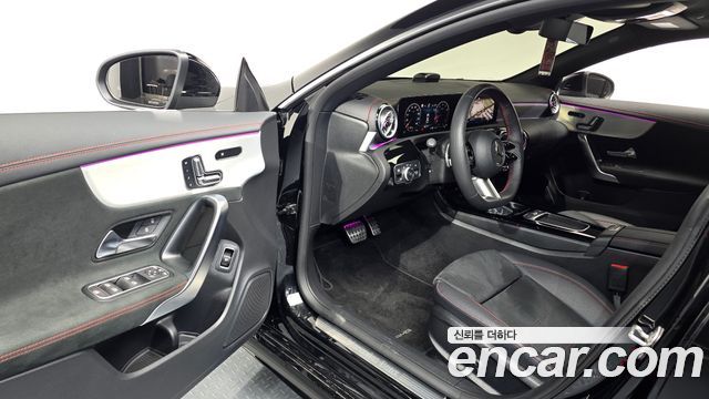 Mercedes-Benz CLA-Class CLA250 4MATIC