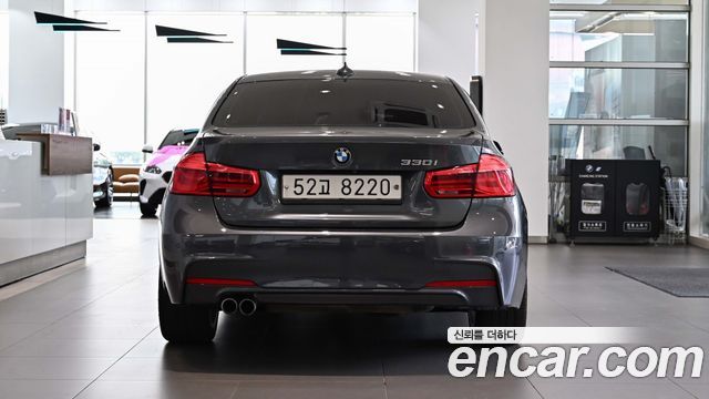 BMW 3-Series 330i M Sport