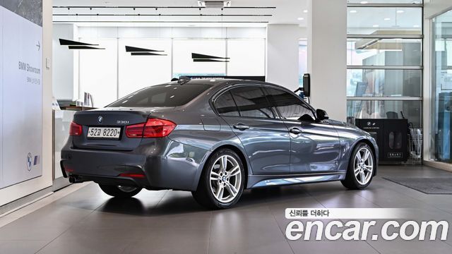 BMW 3-Series 330i M Sport