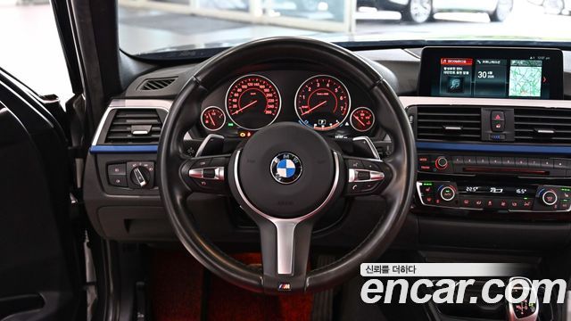 BMW 3-Series 330i M Sport