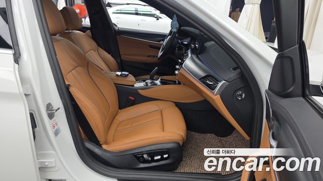 BMW 5-Series 520i M Sport