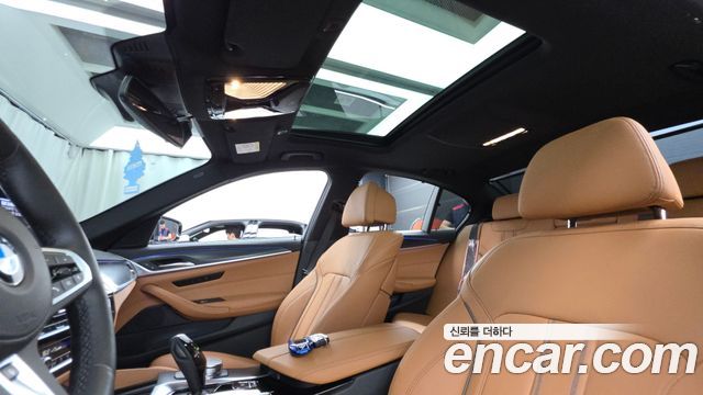 BMW 5-Series 520i M Sport