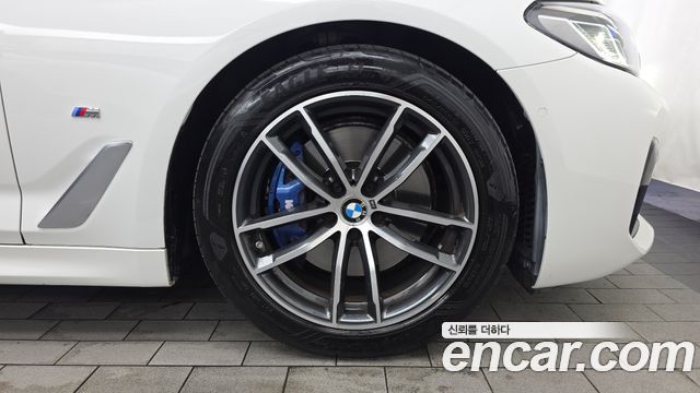 BMW 5-Series 520i M Sport