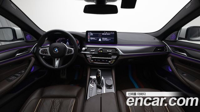 BMW 5-Series 523d M Sport