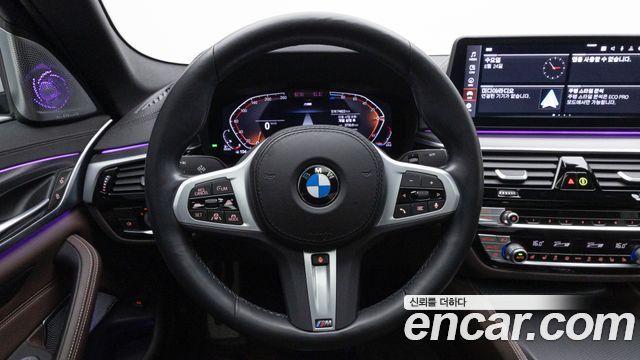 BMW 5-Series 523d M Sport