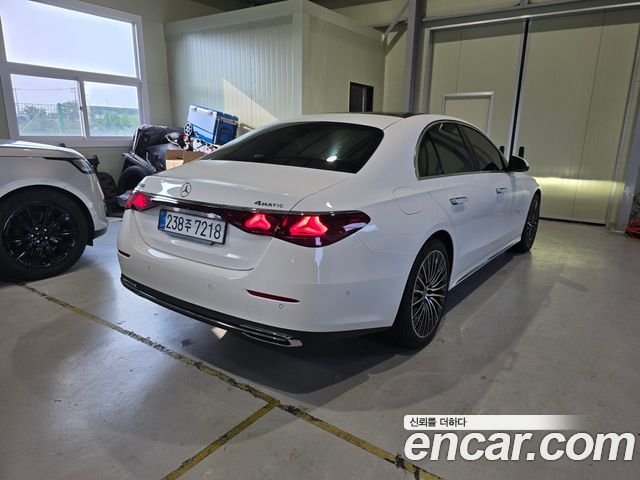 Mercedes-Benz E-Class E450 4MATIC Exclusive